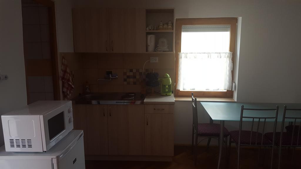 M&M Apartman Tiszafured Luaran gambar